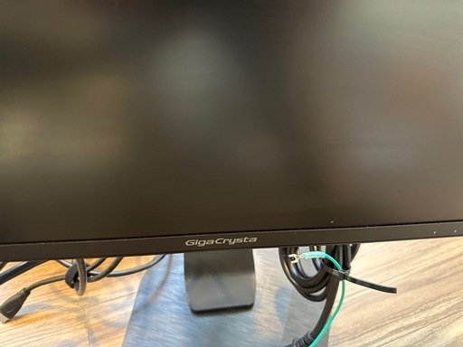 美品　ゲーミングモニター　23インチ　gigacrysta