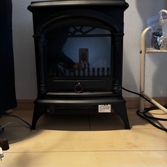 ニトリ　暖炉型ファンヒーター 動作済みの画像