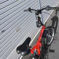 【神奈川県厚木市直接引取】20インチ 赤色　折りたたみ自転車6段変速の画像