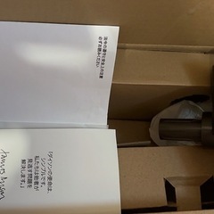 今日限り　ダイソン　掃除機　　保証書あり　ダブルローラー　布団用　ローラー　ヘッド２個　新品で購入して半年使いました　リビングでしか利用していません　状態はかなりいいですの画像