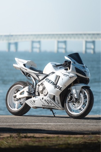 バイク CBR600RR