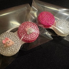 最終値下【未使用】キラキラコンタクトレンズケース2個 set 【女子力アップ】の画像