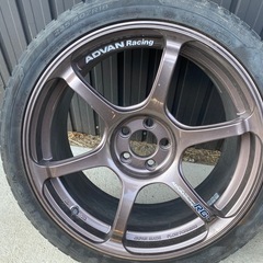 アドバンレーシング　18インチホイール　RG-4 PCD100 8.5jの画像
