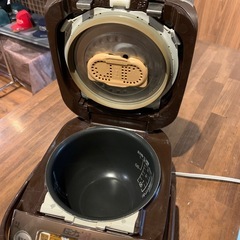 象印　炊飯器　圧力IH炊飯ジャーNP-RJ05の画像