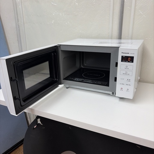 【?買取市場 6ヶ月保証】R514☀️ Panasonic / パナソニック フラット電子レンジ（22L / 900W / ヘルツフリ