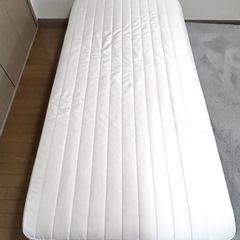 【無印良品】脚付きベッド シングル 状態良好の画像