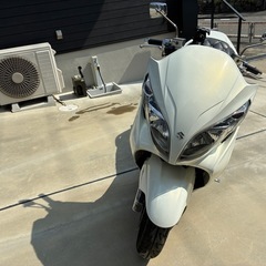 スカイウェィブ250の画像