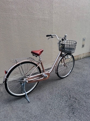 ※決まりました！※　ブリヂストンの中古自転車。まぁまぁ美品。他のアルミフレームと違って、めちゃくちゃ軽いです。防犯登録も込みの価格なの