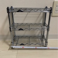 スチールラックの画像