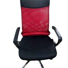 ゲーミングチェア　デスクチェアの画像