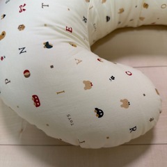 授乳クッション C字型
日本製の画像