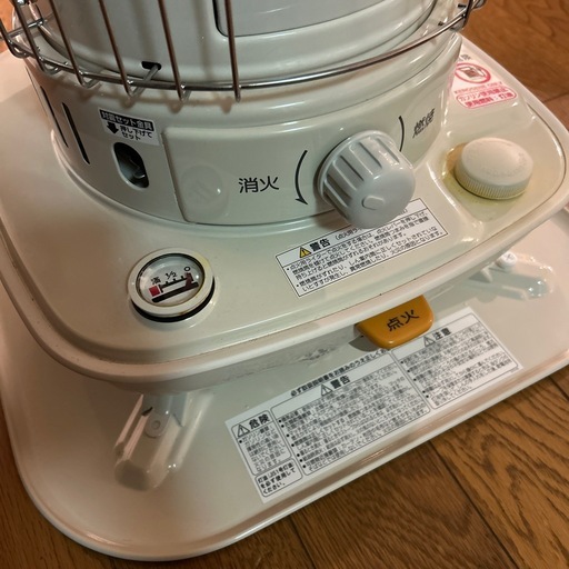 【取引中】CORONA 石油ストーブ SL-5125(W) 2025年製（木造13畳）灯油タンク一体型