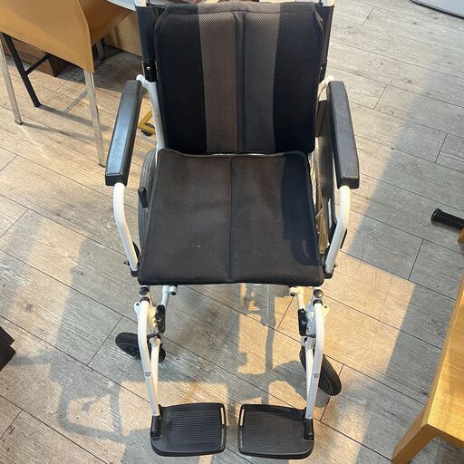ミキ 車椅子 介助用 耐荷重100kg アームサポート跳ね上げ式 折りたたみコンパクト型 MPCWSW-46JDF HG ★買取帝国 
