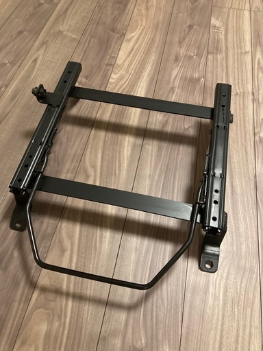 アルテッツァ用シートレール