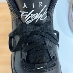 （決まってません）新品　NIKE ナイキ　スニーカーの画像