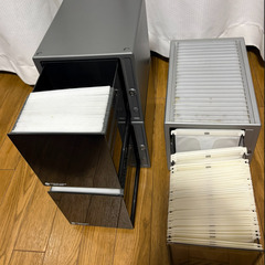 CDケース3つの画像