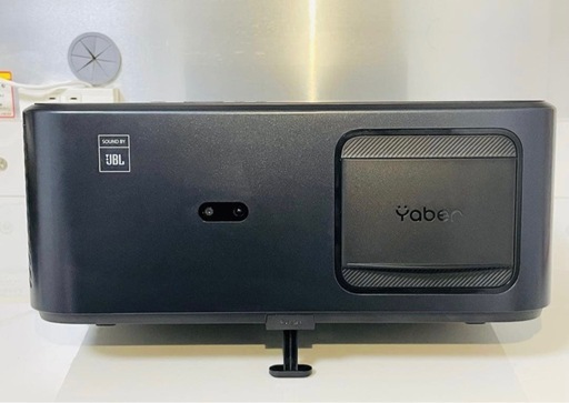 Yaber K2s プロジェクター JBLスピーカー&Google TV搭載 家庭用 NFCワンタッチ投影で、簡単に大画面を楽しめるスマートプロジェクター﻿