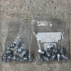 ヤリスクロスZ 純正アルミホイール新車外し
の画像