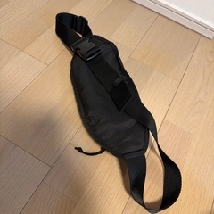 リーボック　ボディカバン2度程使用の画像