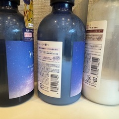 YOLUシャンプーセット　半分残り(➕Botanist🆓)の画像