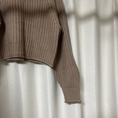 美品ベージュニットセーター カジュアルの画像