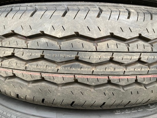 【未走行に近い】BRIDGESTONE 195/80R15 2025年製　新車剥がし　夏タイヤハイエース等