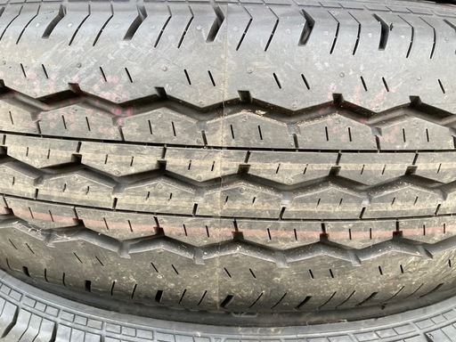 【未走行に近い】BRIDGESTONE 195/80R15 2025年製　新車剥がし　夏タイヤハイエース等