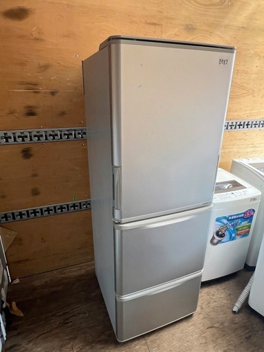 NO B987?福岡市内配送設置無料✨?シャープ 冷蔵庫 350L 3ドア どっちもドア 両開き 中段冷凍室 シルバー SJ-W351