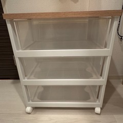 【中古・無料】3段チェストの画像