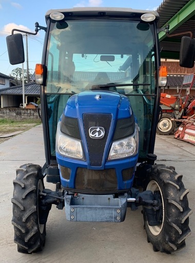 ISEKI トラクター NTA253 25馬力 4WD キャビン 自動水平 HST ノークラッチ パワステ エアコン 607時間 即戦
