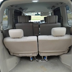 日産セレナ　8人乗り　2013年　の画像