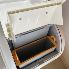 AiRROBO 自動猫トイレの画像