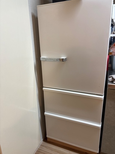 3段 冷蔵庫（製氷機付き）