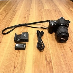 Nikon デジタル一眼レフカメラ 本体　D40の画像