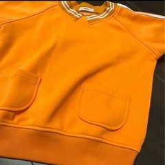 体操服オレンジ　120㎝美品の画像