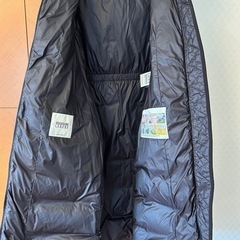 MONCLER ブラック ロングダウンジャケットの画像