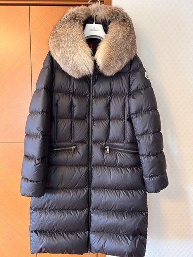 MONCLER ブラック ロングダウンジャケット