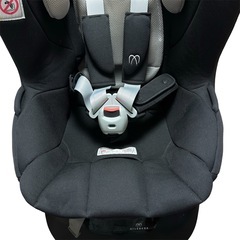エールベベ　シートベルト固定式　チャイルドシート クルットNT2 アドバンス　360度回転シートの画像