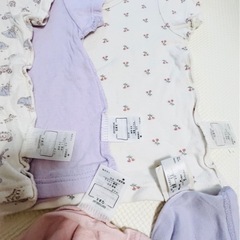 80サイズ肌着5枚＋レギンス3枚の画像