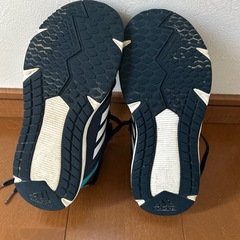 adidasスニーカー　23cm キッズ　レディース　シューズの画像