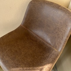 美品　昇格式チェアの画像