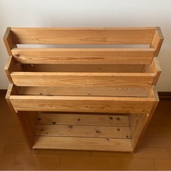 マガジンラックの画像