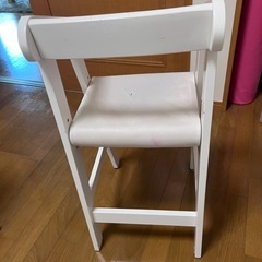 子供イスの画像