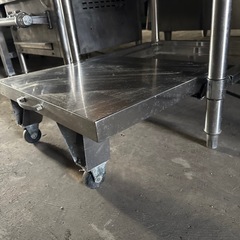 マルゼン 炊飯器台 キャスター台付 BW-066C 間口600×奥行600×高さ800mmの画像