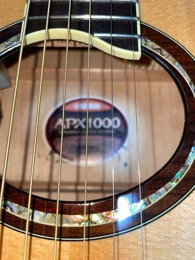 YAMAHA APX 1000 エレアコ　ナチュラル
