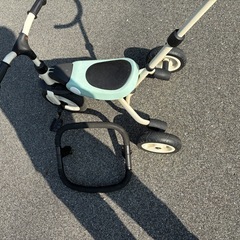 折りたたみ三輪車 手押し棒付き 1〜5歳対応の画像