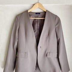 a.v.v 春夏物ノーカラージャケットの画像