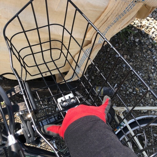定価5万円　数回のみ使用　美品‼️ BRIDGESTONE自転車　紺色　通学、通勤に最適