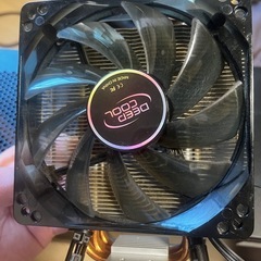 pcケース、PSUとタワー型クーラーの画像