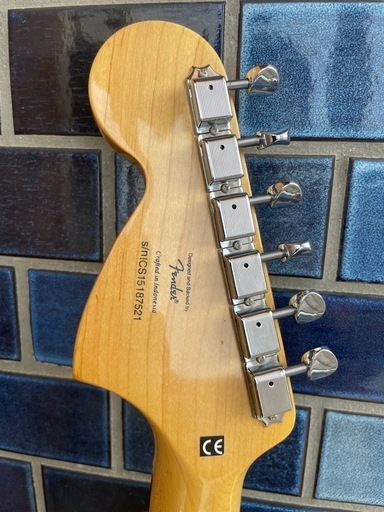 SQUIRE  by FENDER ストラト キャスター
　vintage modified 